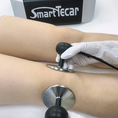 Soft Tissues 10.4'' Tecar Therapy Diathermy Machine For Pain Relief 300KHZ 448LMZ